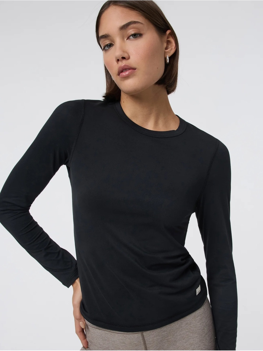 Vuori Black Long Sleeve Lux Crewneck Tee Top Size Medium